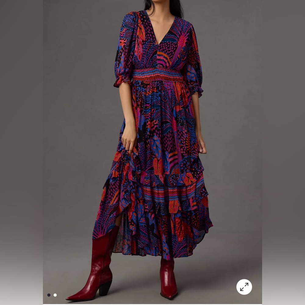 Farm Rio beautiful dress.